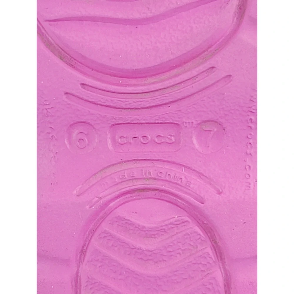 Crocs, Solid Slip-On Rubber‎ Casual Rubber Rain Boots, Girl, Size 6/7, Pink.